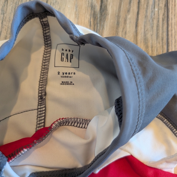 Bundle of 2T Toddler Clothing 4 Items Included - Picture 6 of 15